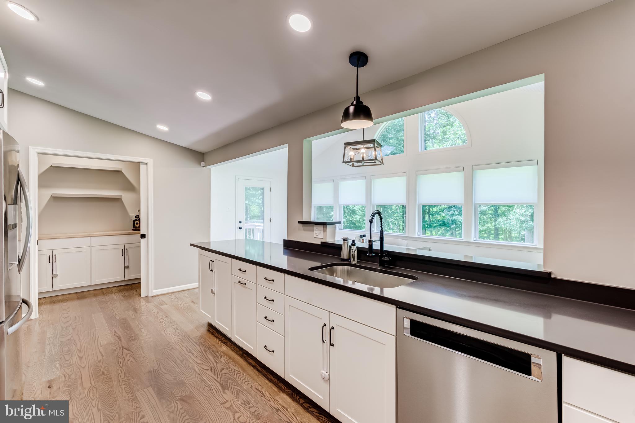 BRENTWOOD - Residential