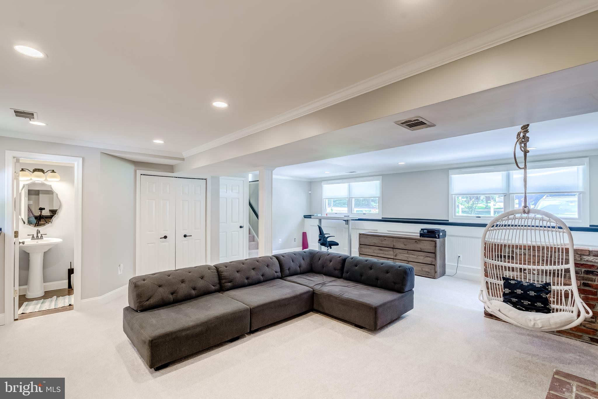 BRENTWOOD - Residential