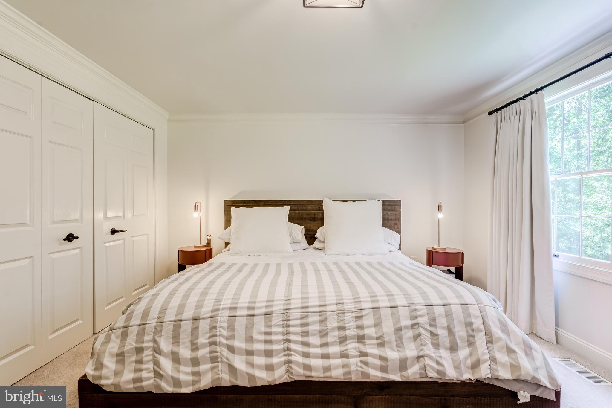 BRENTWOOD - Residential