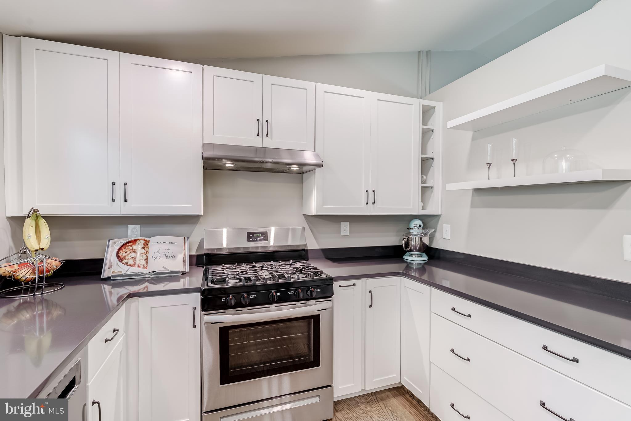 BRENTWOOD - Residential