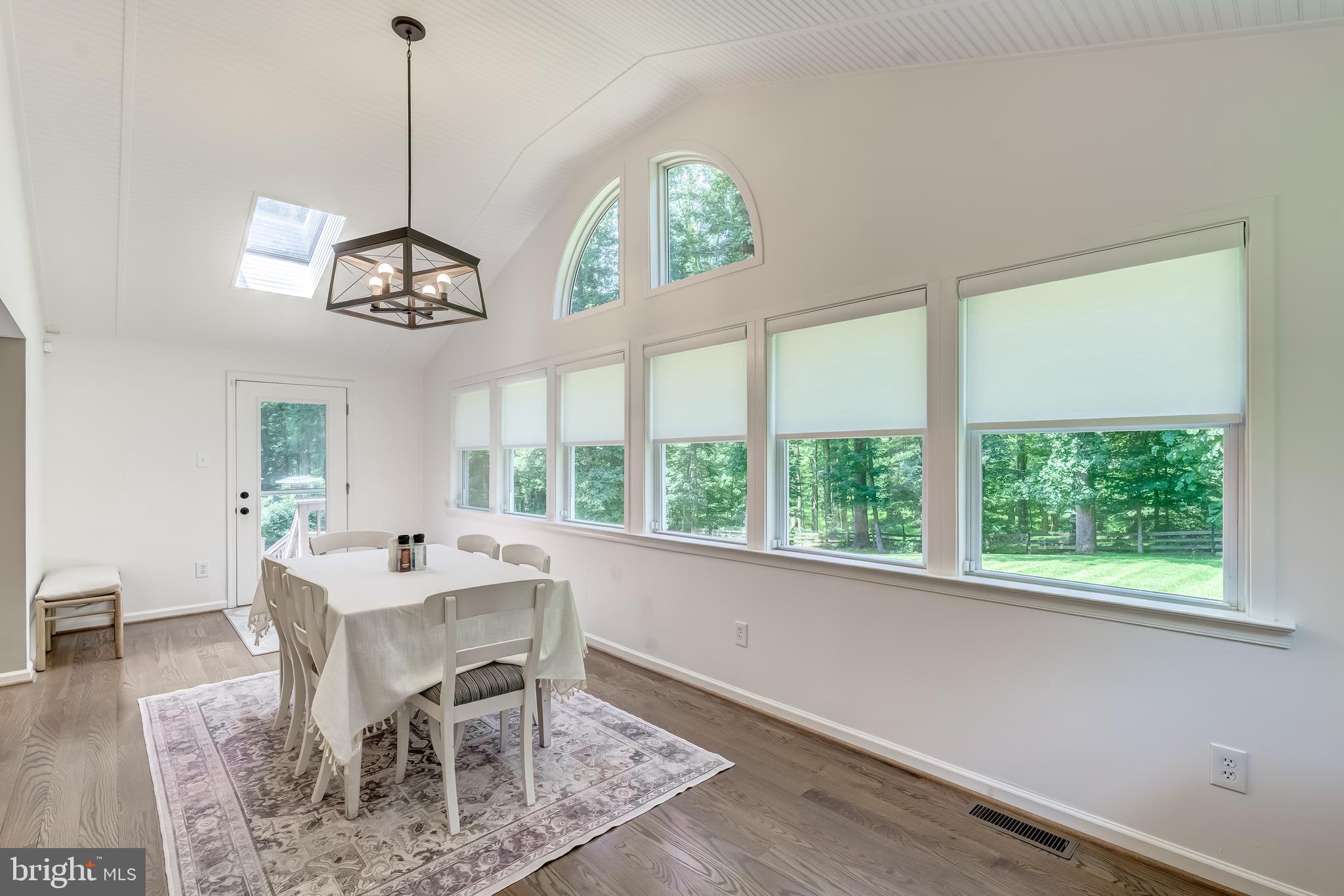 BRENTWOOD - Residential