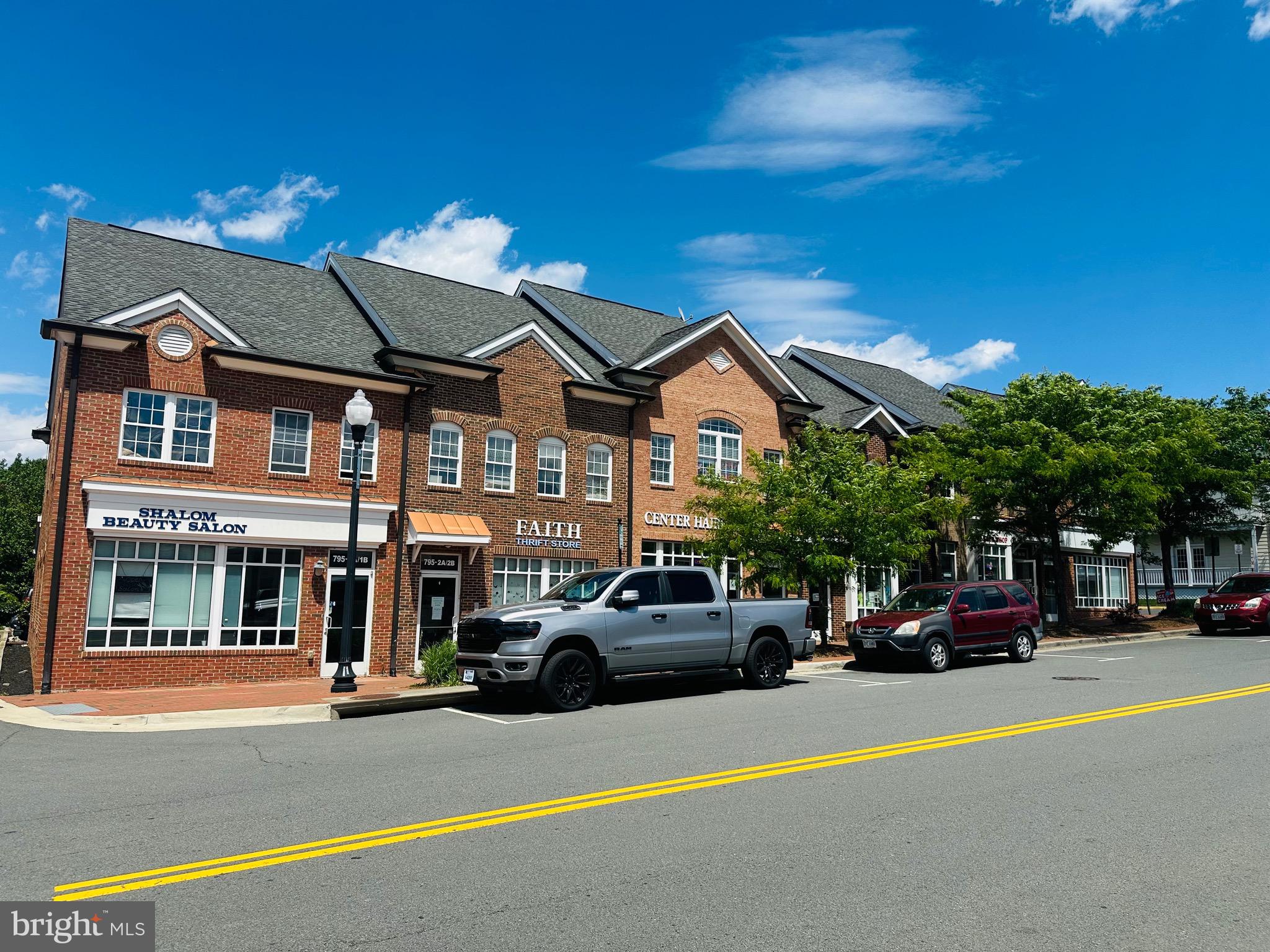 FORTNIGHTLY SQUARE - Residential
