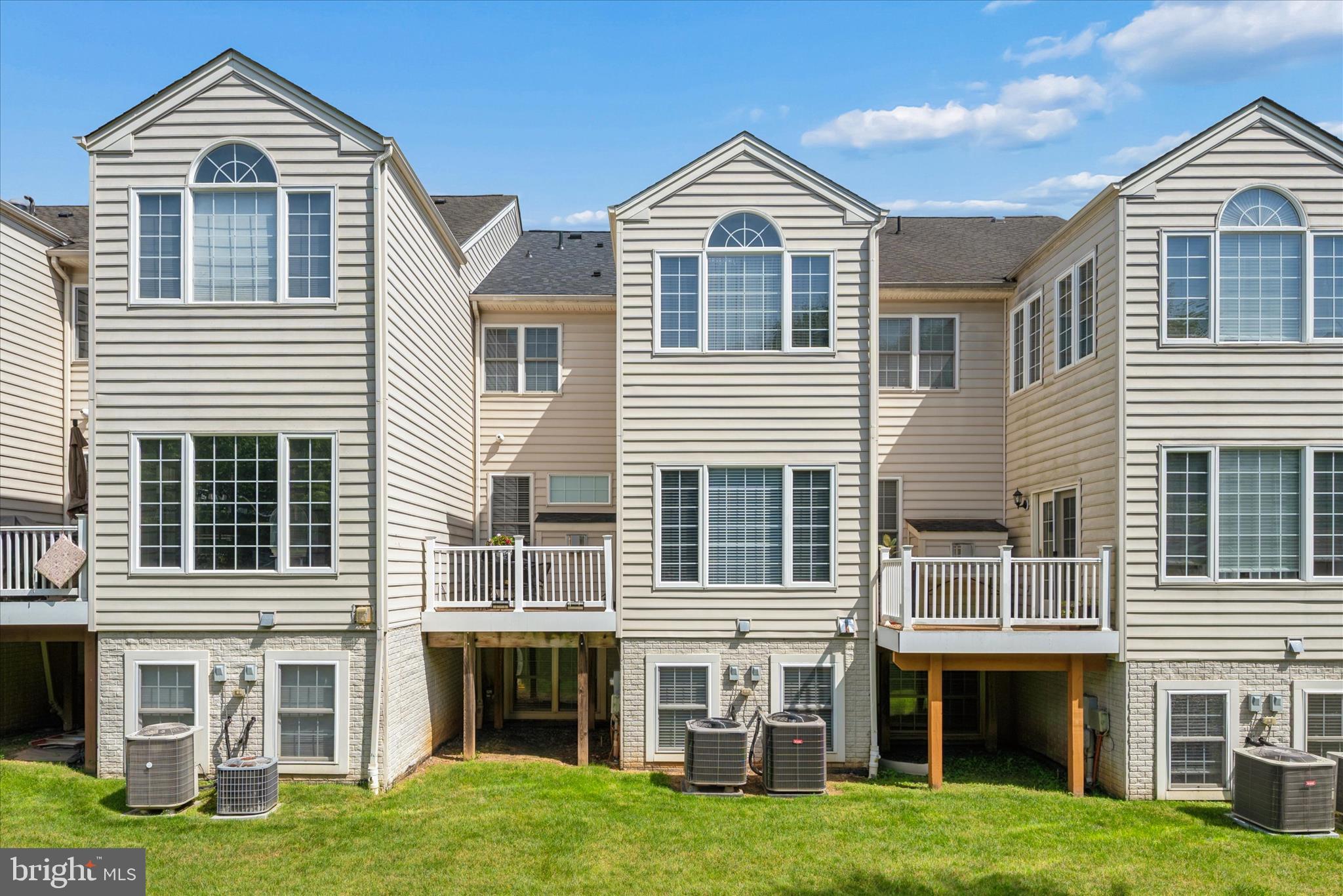 THE MEADOWS AT HURLEY RIDGE - Residential