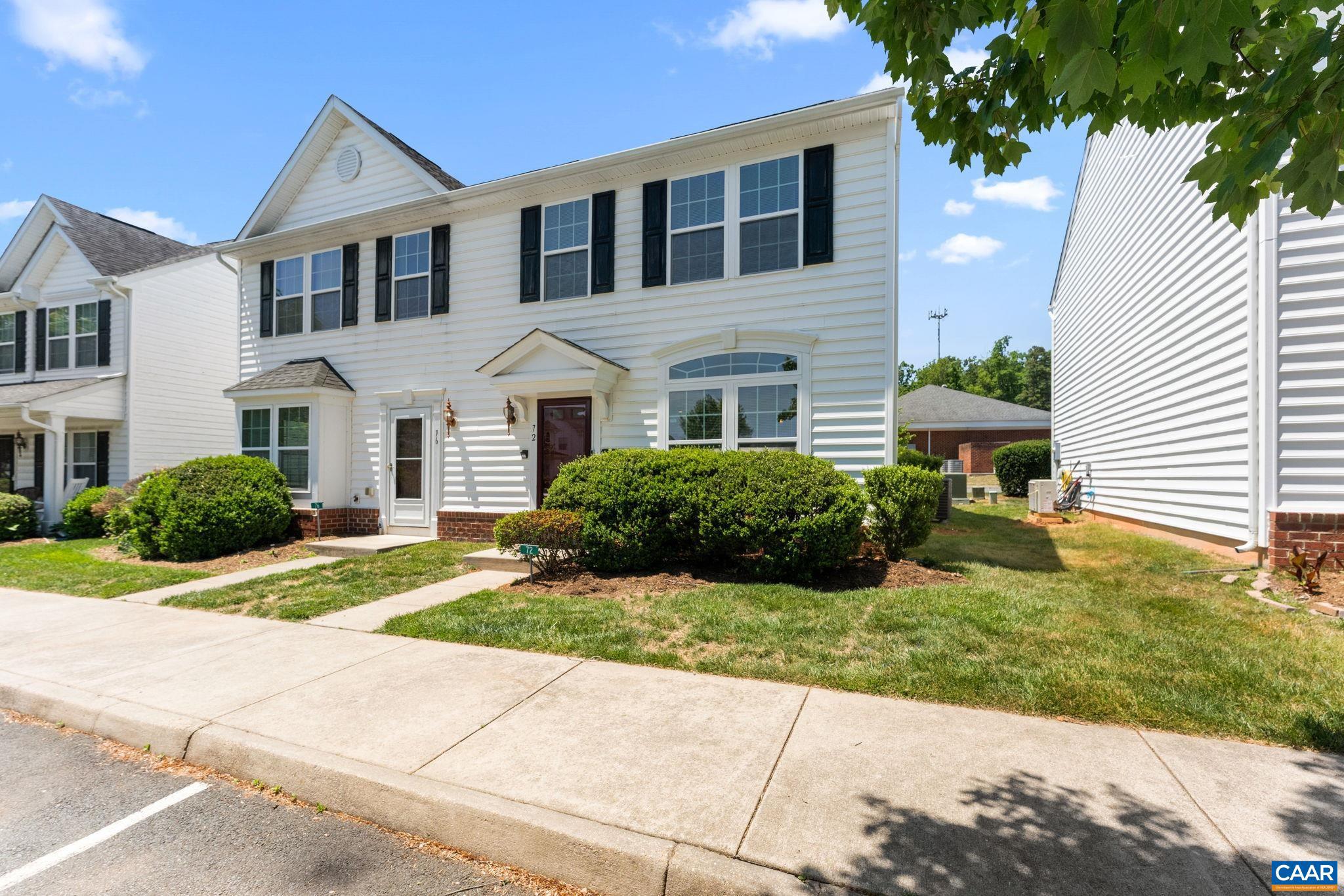 SYCAMORE SQUARE - Residential