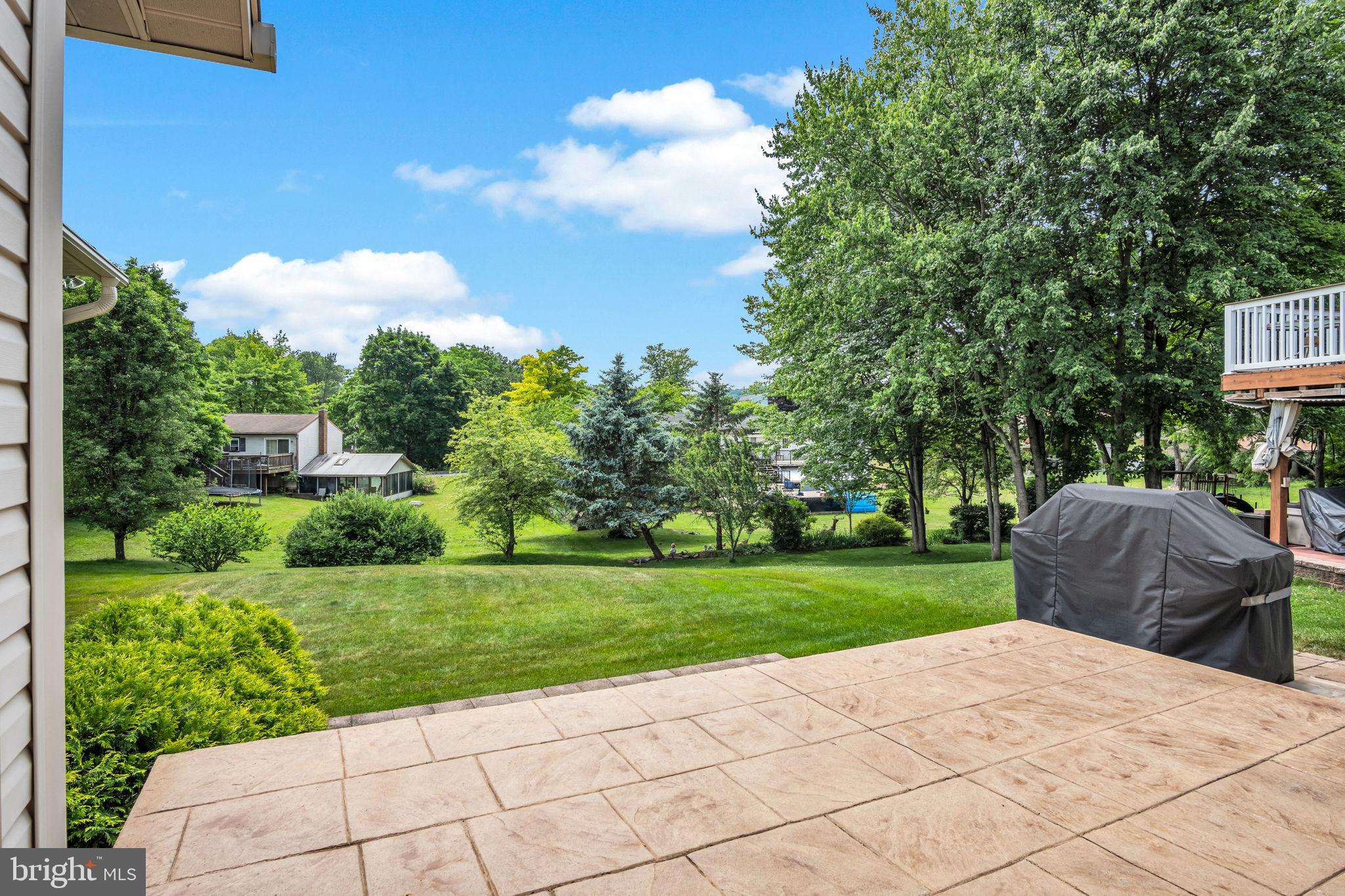 CLOVER CROSSING - Residential