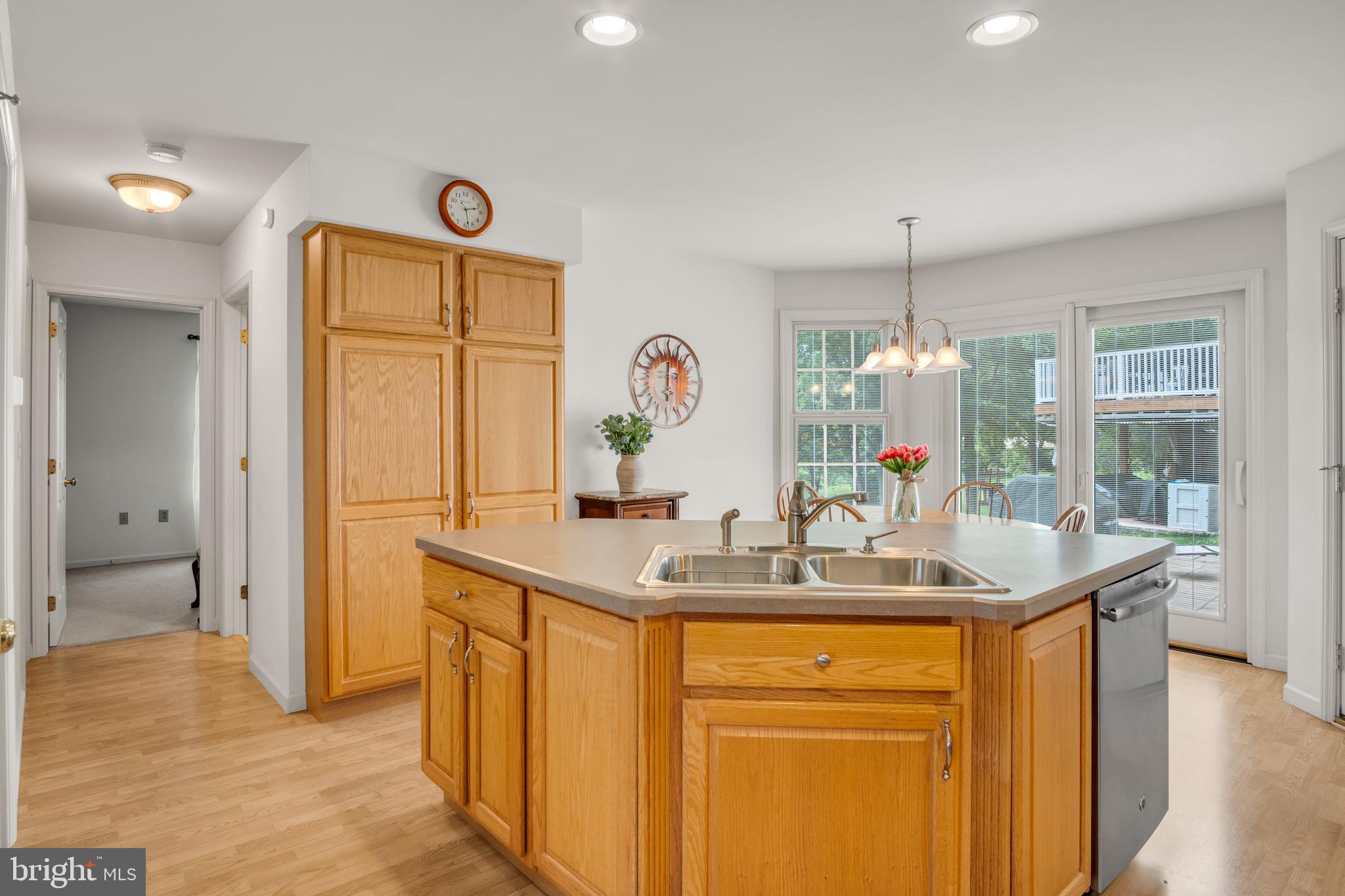CLOVER CROSSING - Residential