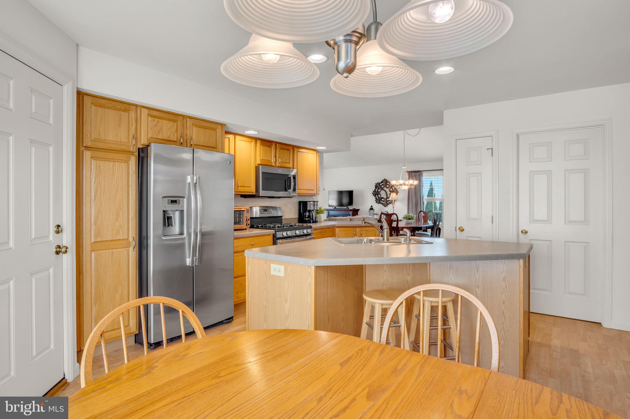CLOVER CROSSING - Residential