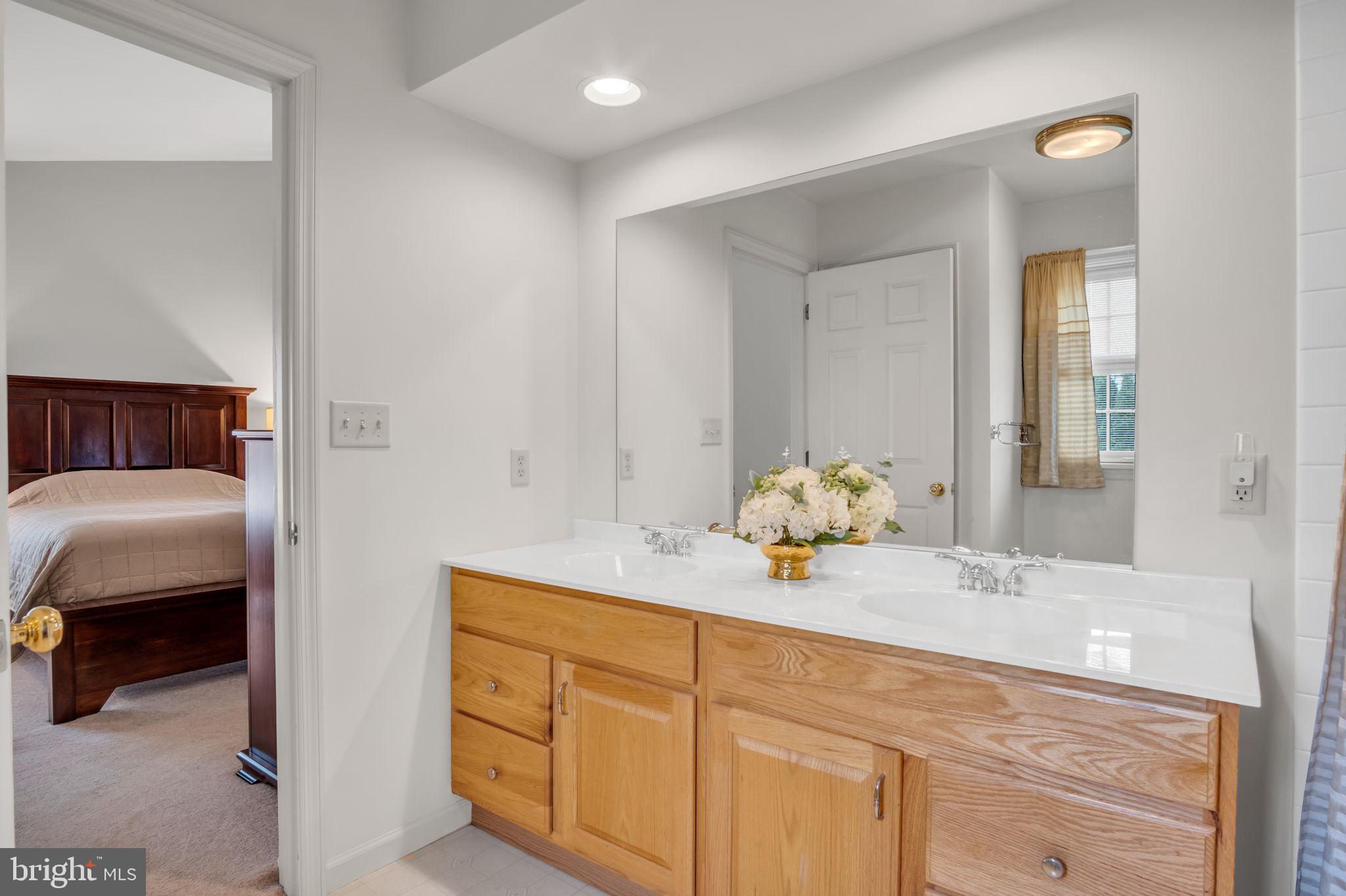 CLOVER CROSSING - Residential