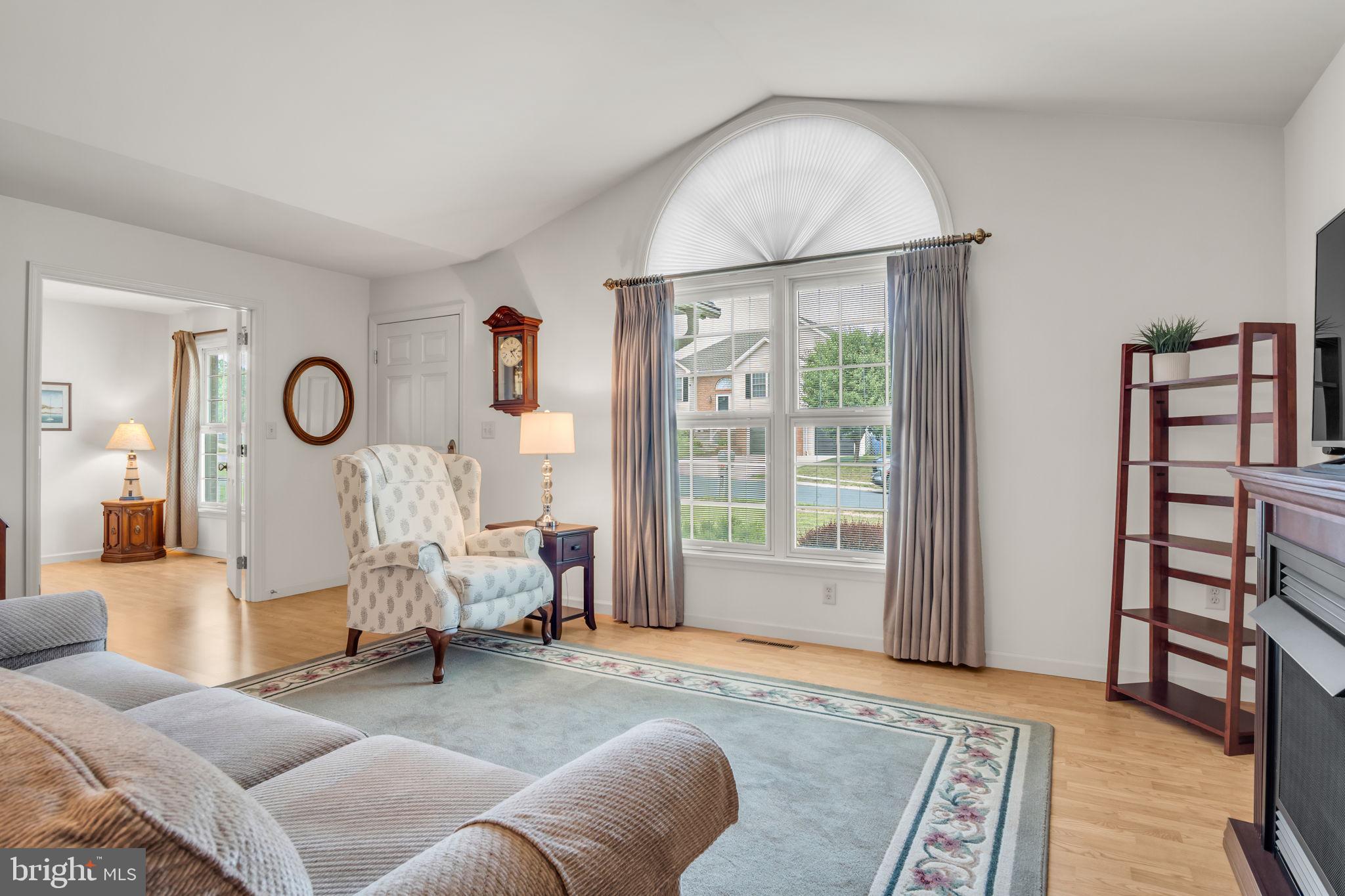 CLOVER CROSSING - Residential