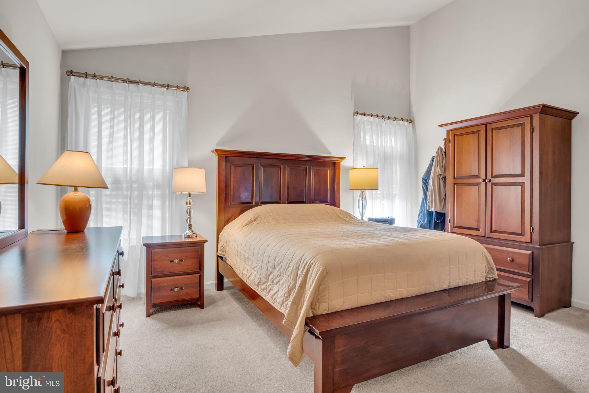 CLOVER CROSSING - Residential