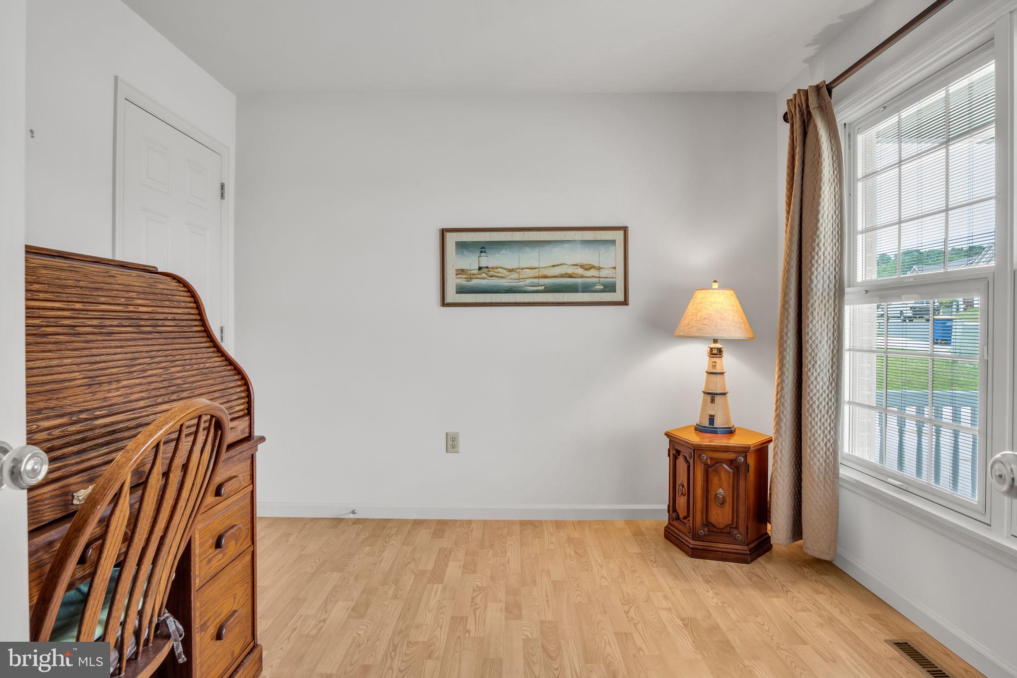 CLOVER CROSSING - Residential