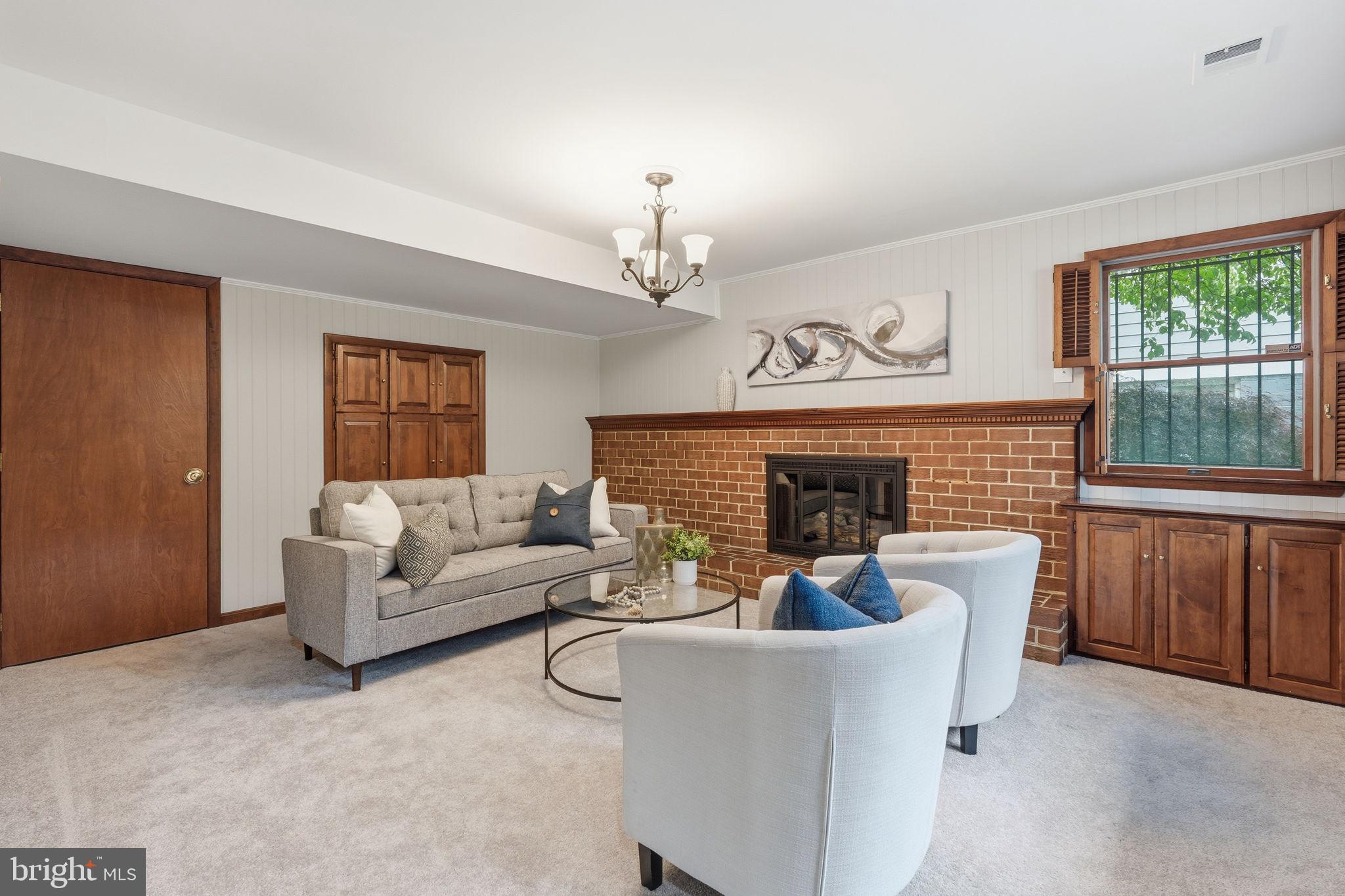 WEST END PARK - Residential