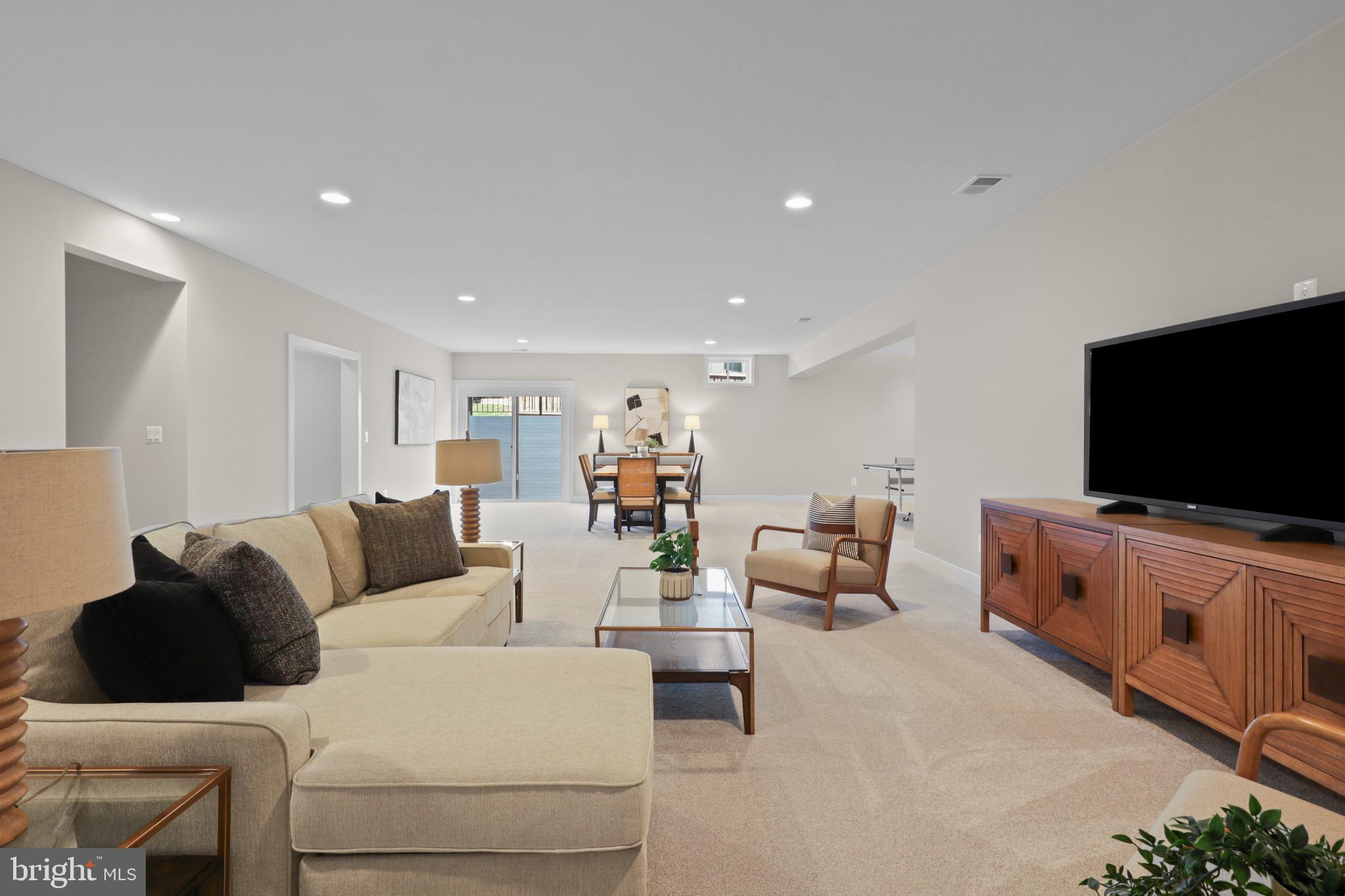 LITTLE VIENNA ESTATES - Residential