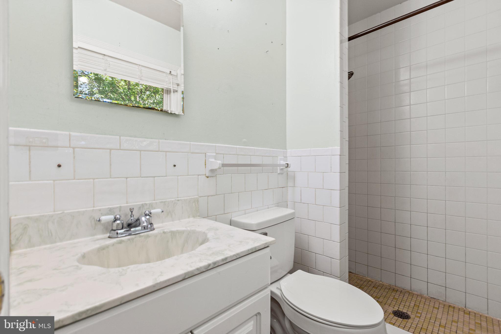 ESSEX SOUTH - Residential