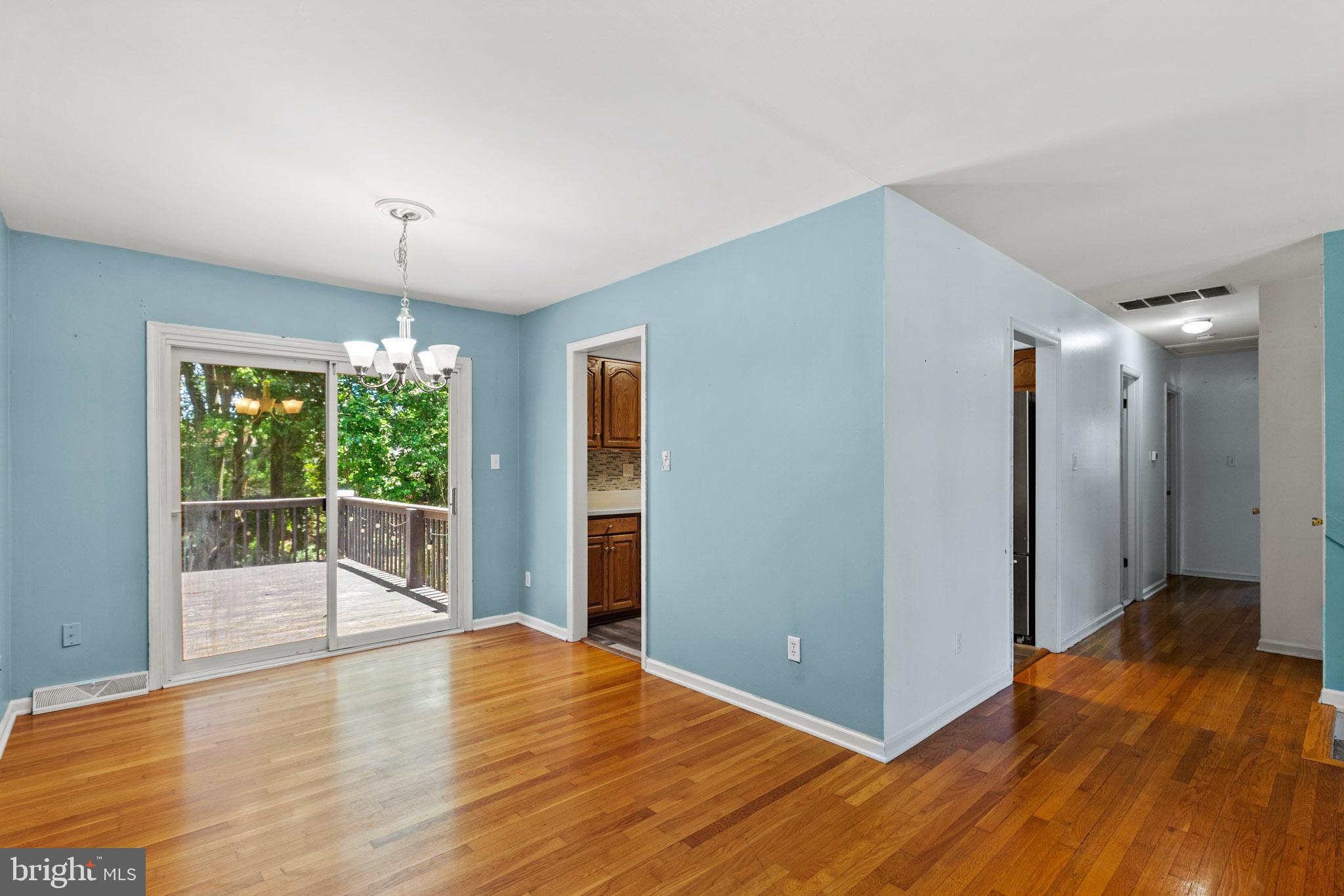 ESSEX SOUTH - Residential