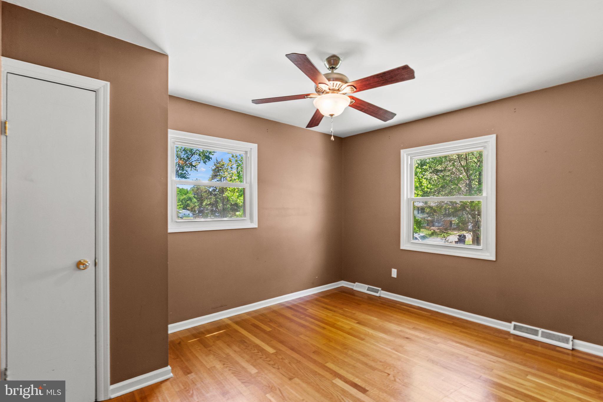 ESSEX SOUTH - Residential
