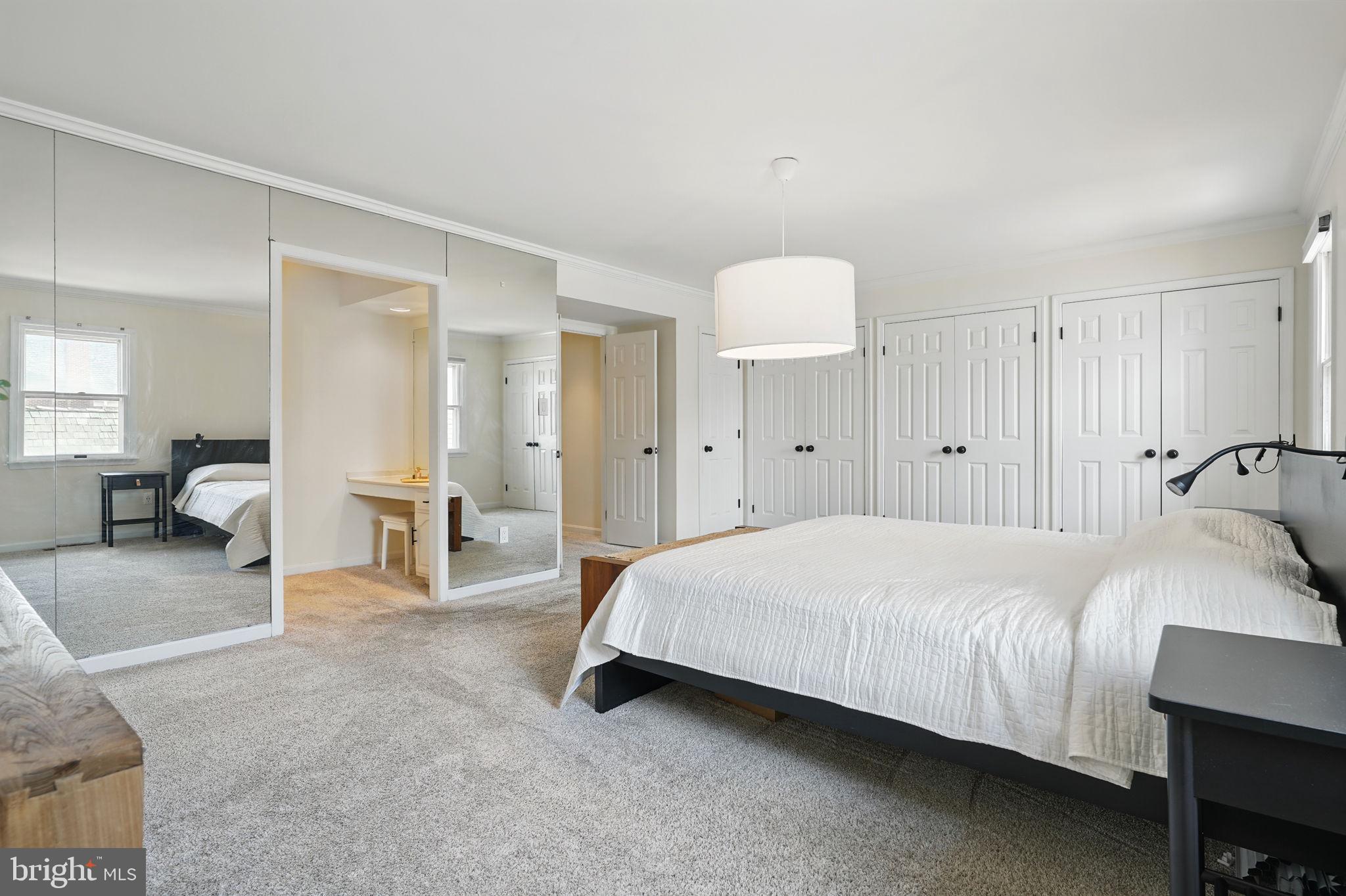 MADISON OF MCLEAN - Residential