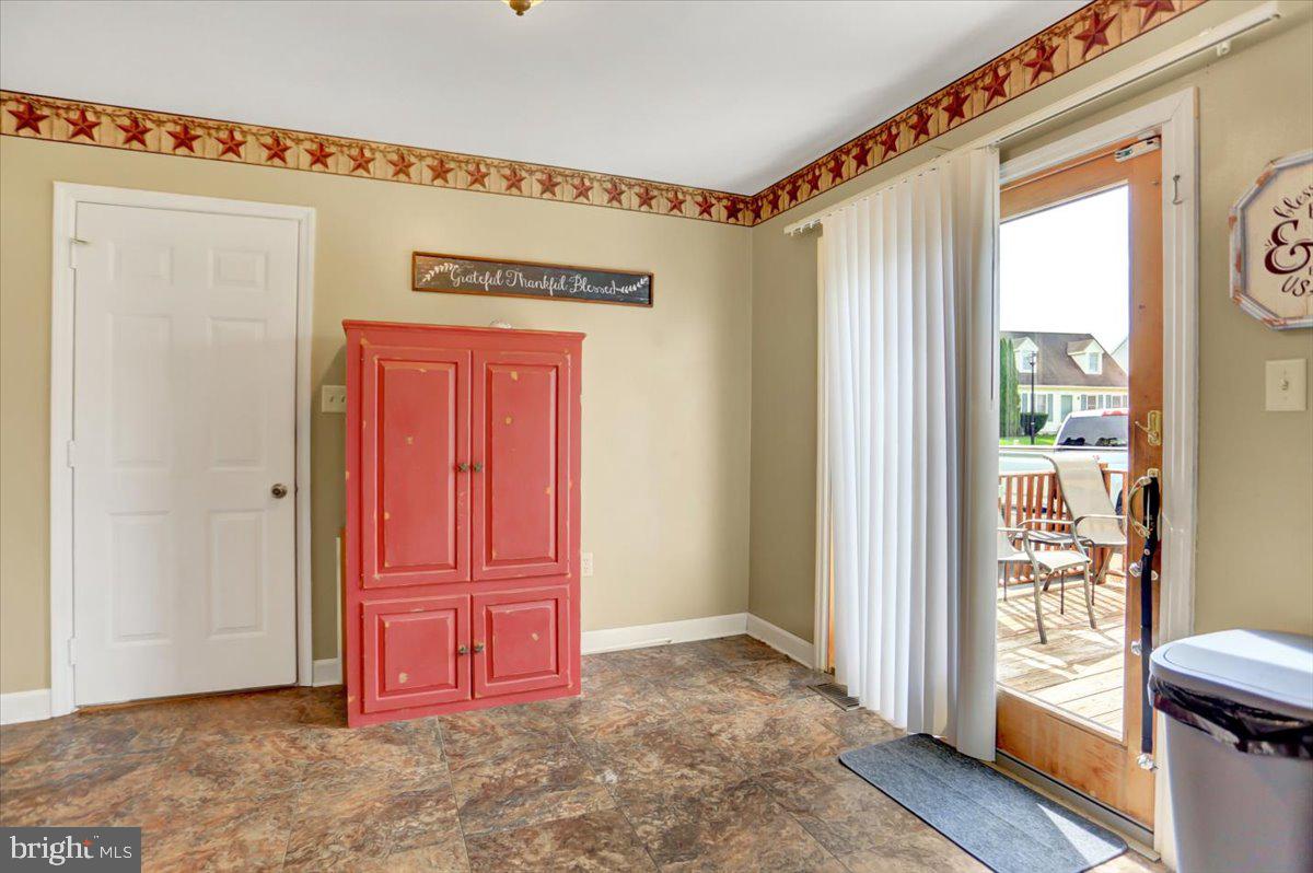 NICHOLSON SQUARE - Residential