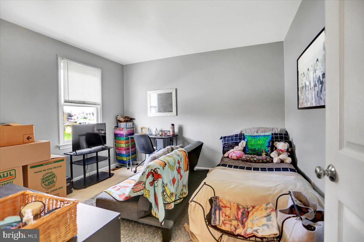 NICHOLSON SQUARE - Residential
