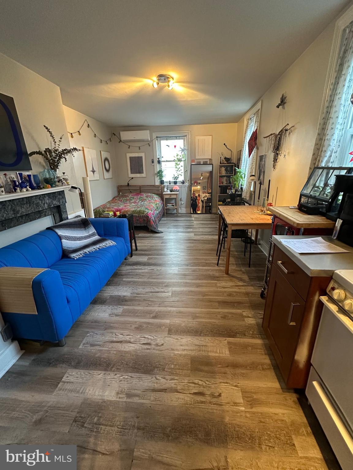 WASHINGTON SQ - Residential Lease