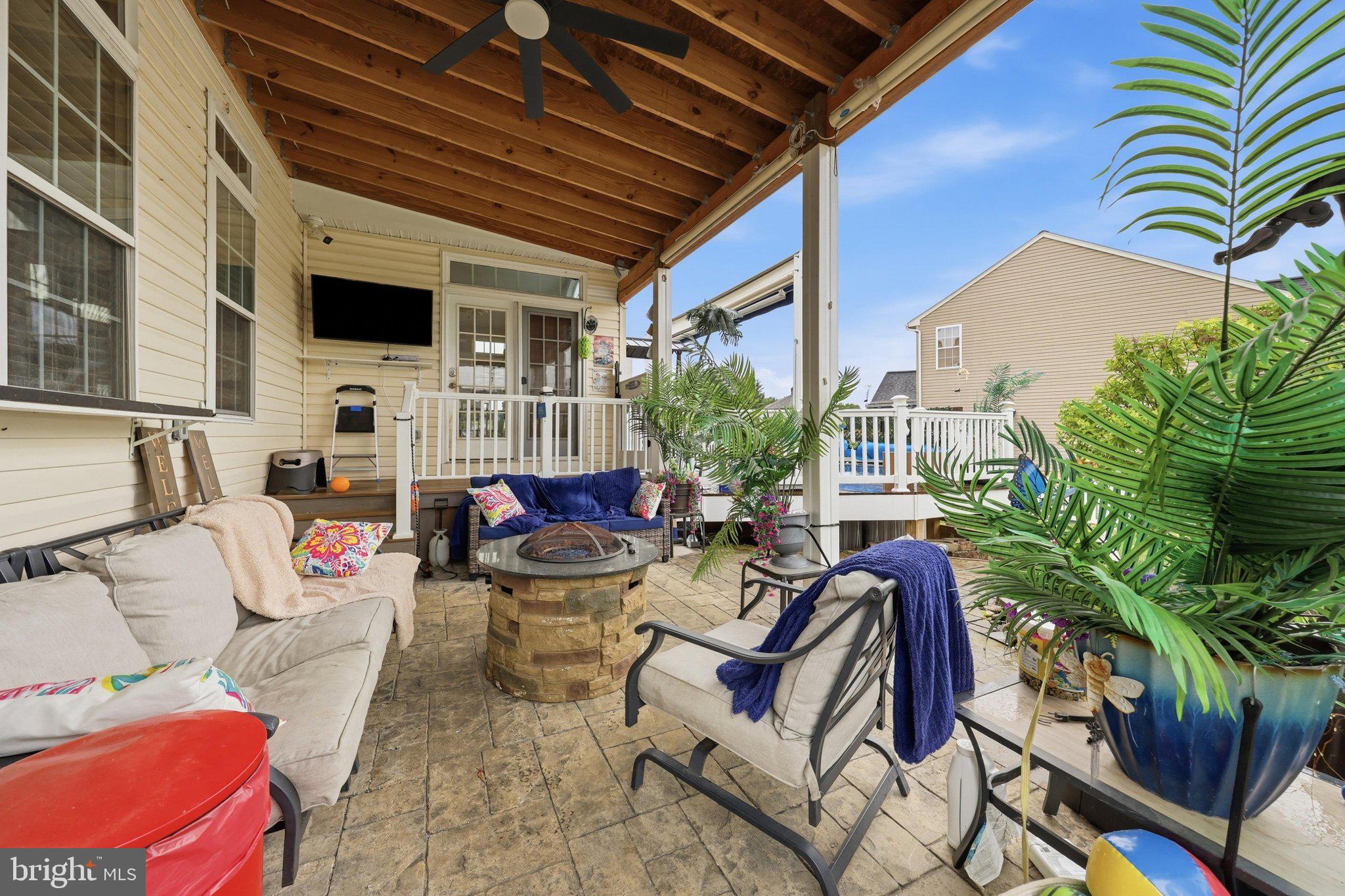 HAMPTONS OF BRIGHTWOOD - Residential