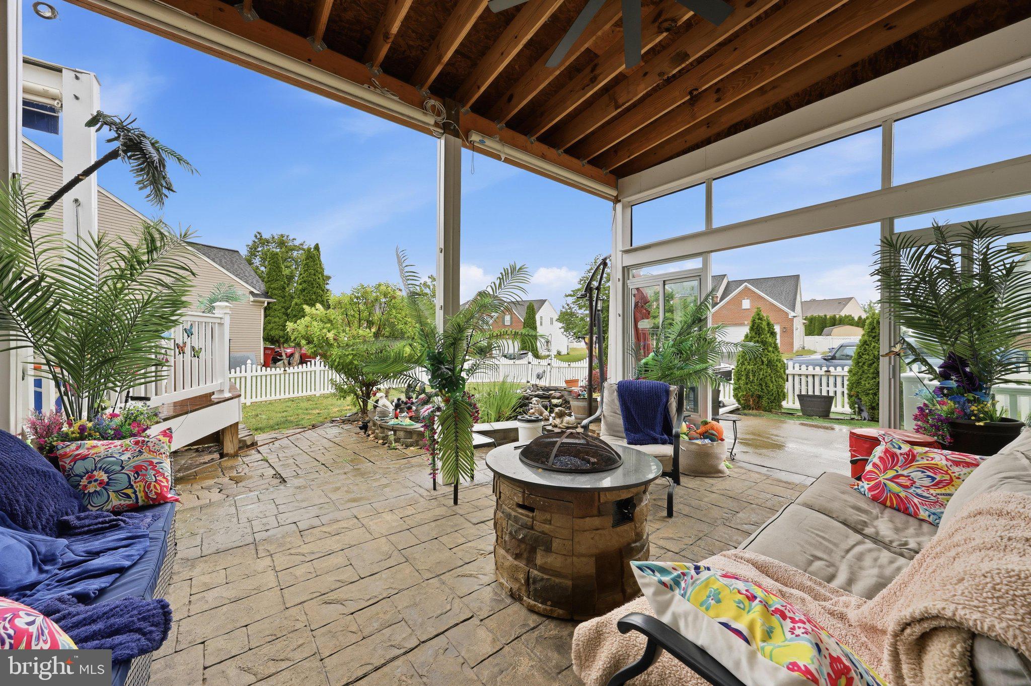 HAMPTONS OF BRIGHTWOOD - Residential