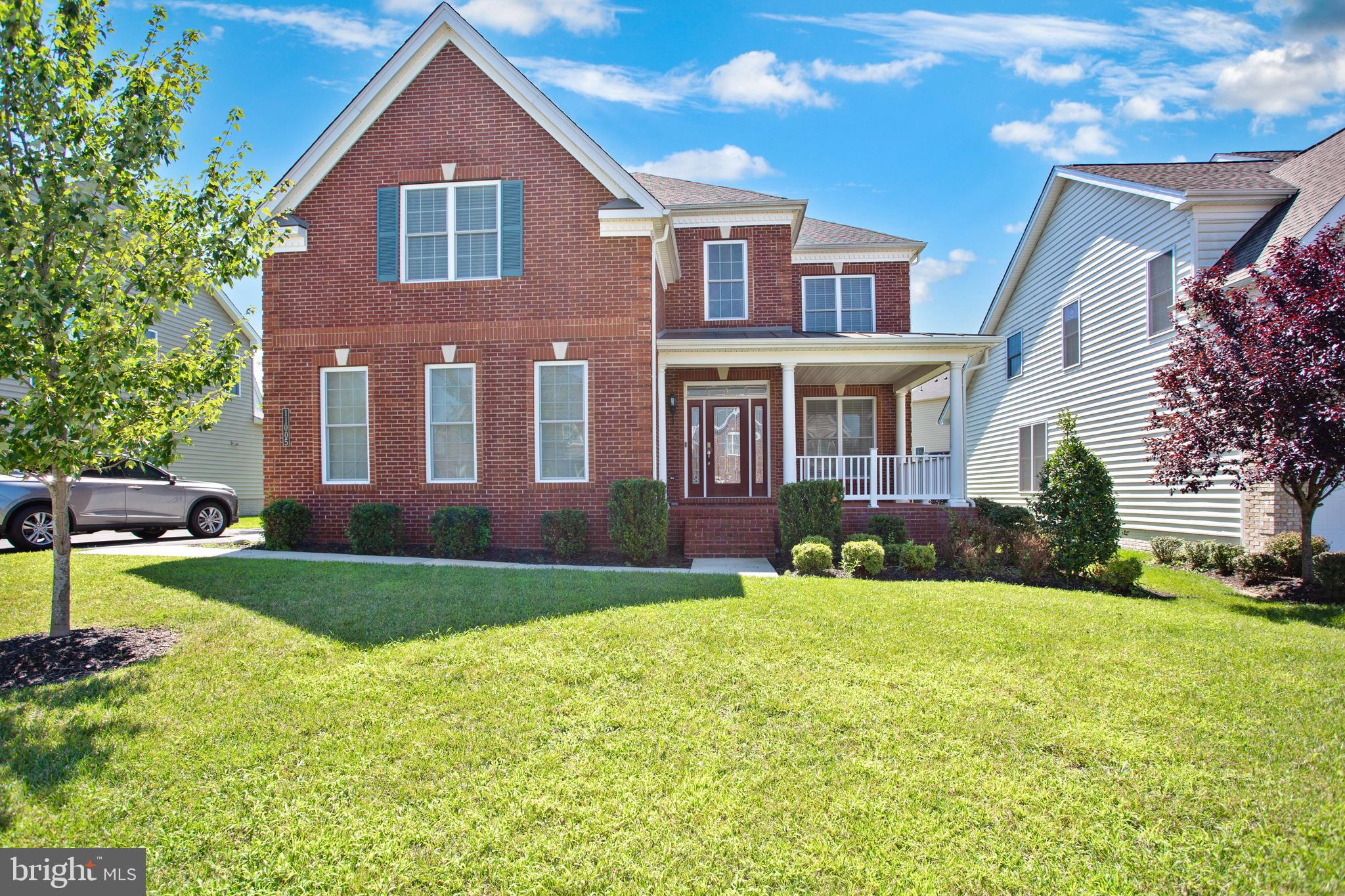SPACIOUS AND BEAUTIFUL BEST DESCRIBES THIS 4 BEDROOM, 4 FULL BATH AND 1 HALF BATH COLONIAL IN THE DESIRED SUBDIVISION MARLBORO RIDGE.  FEATURES INCLUDE:  OPEN FLOOR PLAN, HARDWOOD FLOORS, GOURMET KITCHEN, FIREPLACE, OWNER'S SUITE WITH SITTING AREA AND OWNER'S BATH WITH UPGRADED TILE AND SOAKING TUB.  PARTIALLY FINISHED BASEMENT WITH A FULL BATH.   RELAX AND GRILL ON YOUR BACK PATIO AND ENJOY THE COMMUNITY POOL.  YOU TRULY DON'T WANT TO MISS THIS ONE!