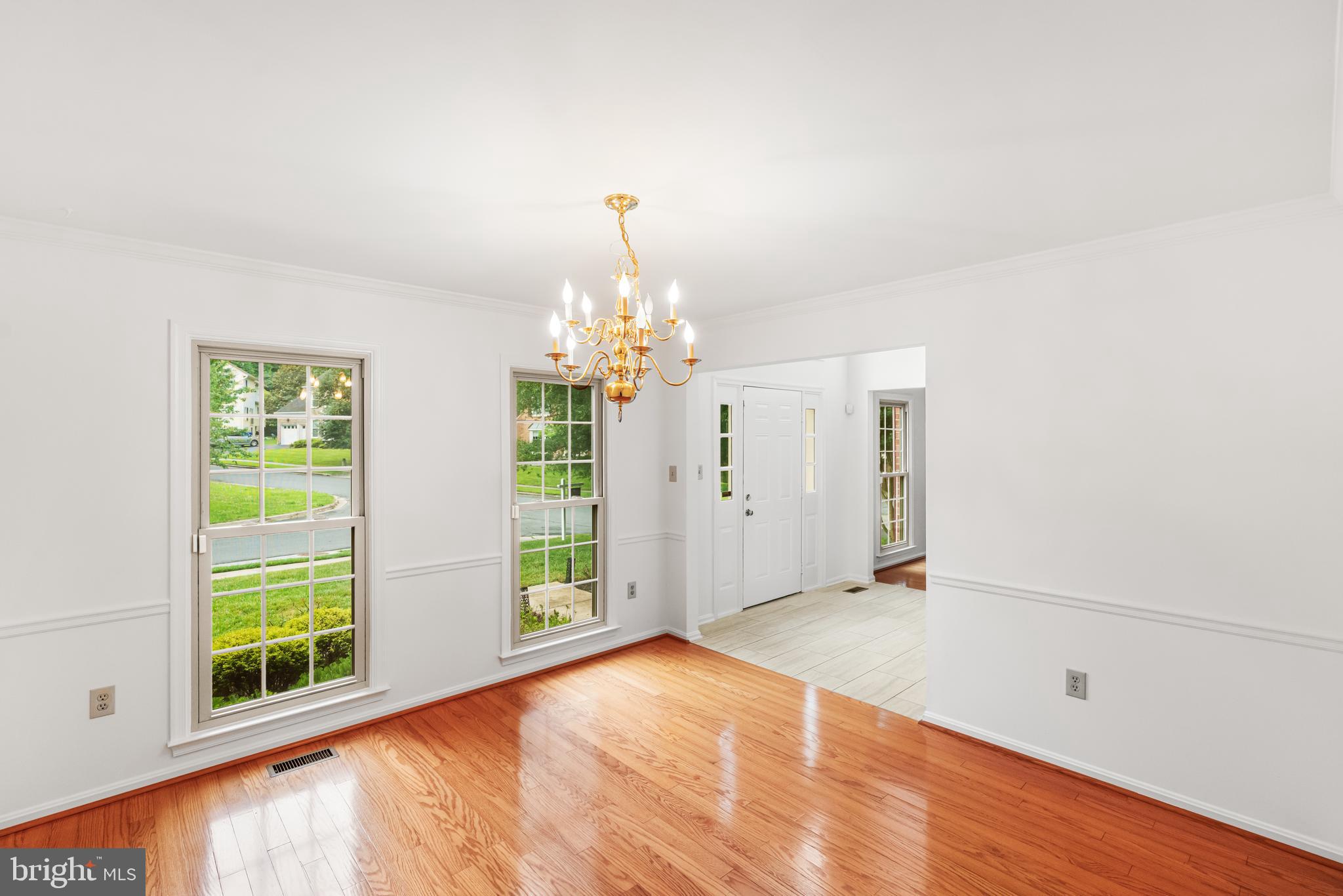 SHERWOOD FOREST MANOR - Residential