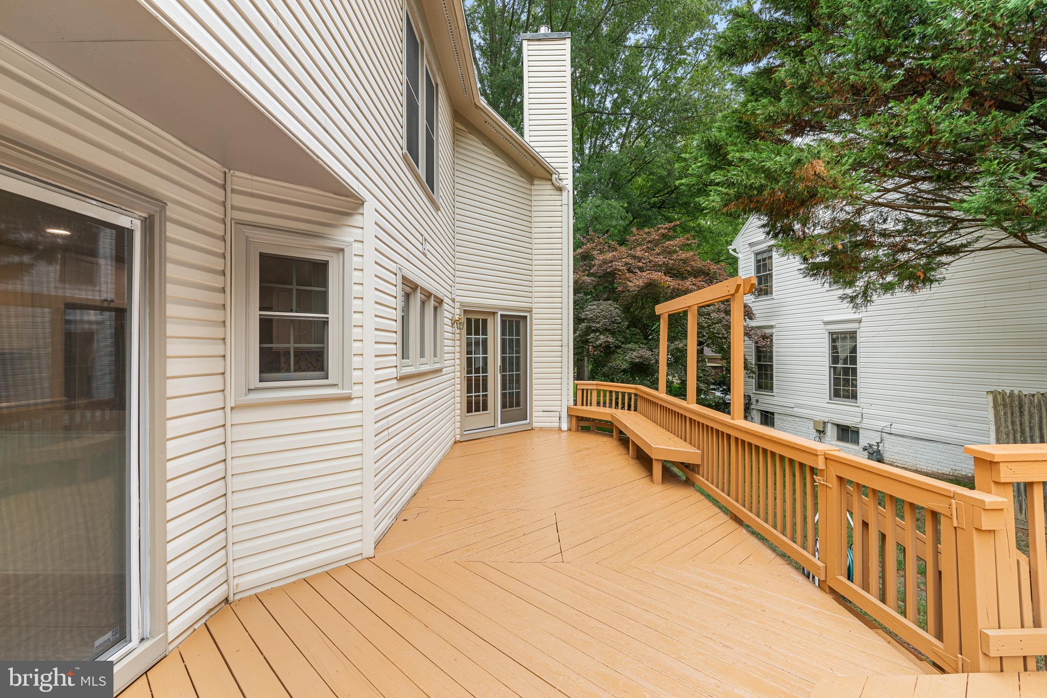 SHERWOOD FOREST MANOR - Residential