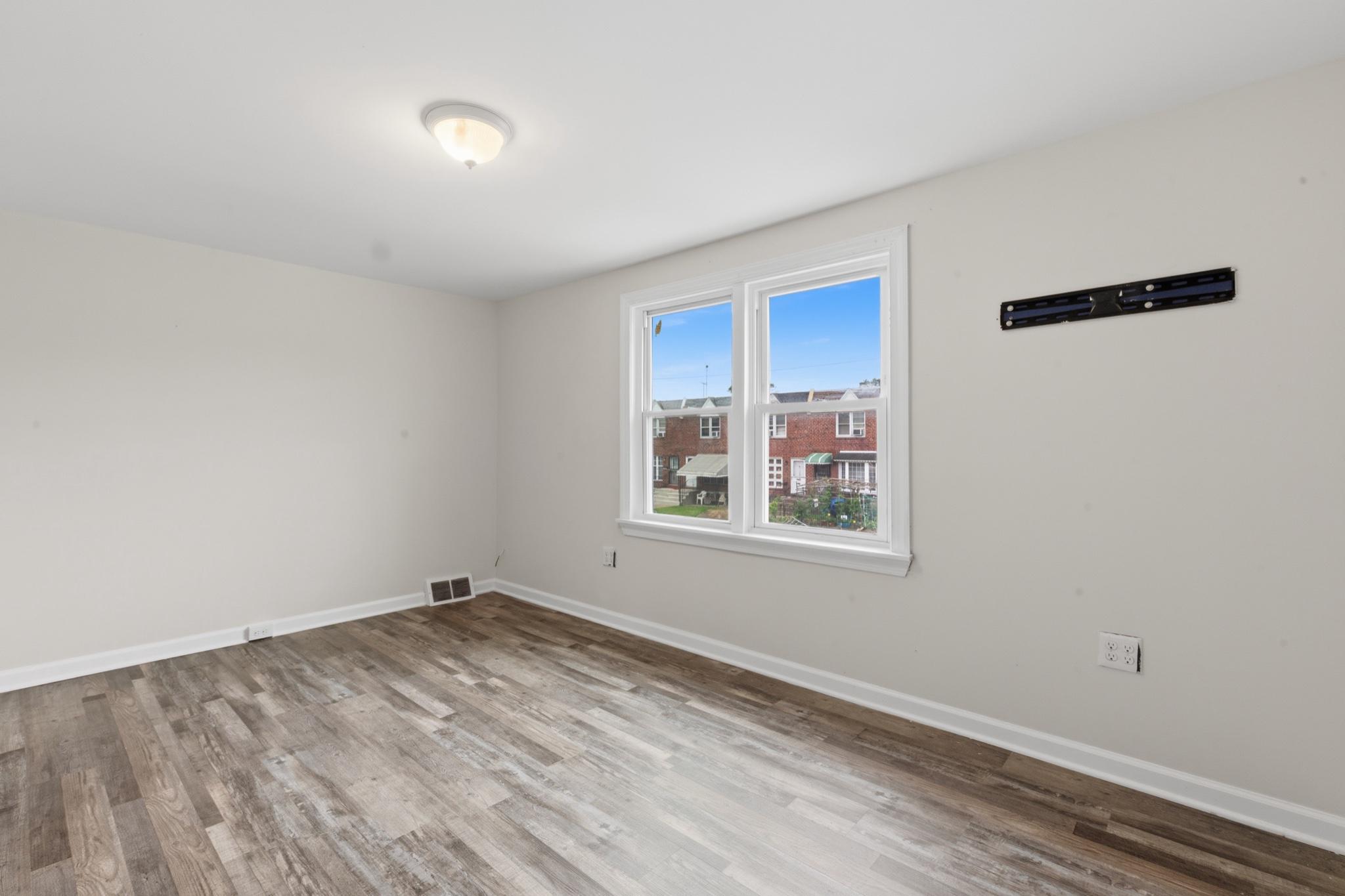 FELTONVILLE - Residential