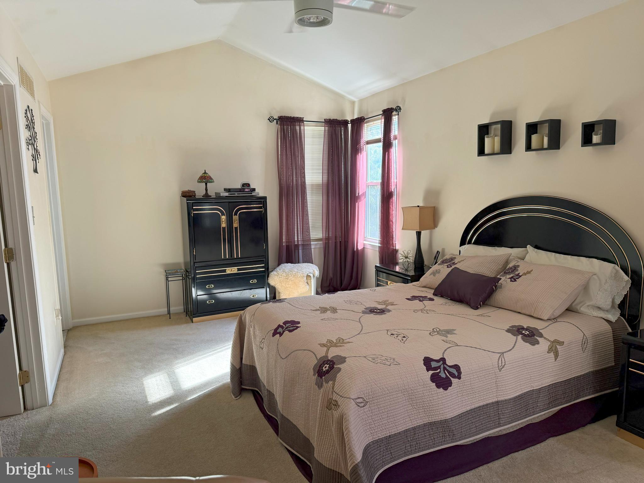 VILLAGE OF BECKS POND - Residential