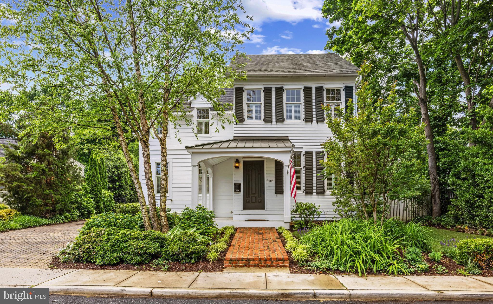 EASTPORT - Residential