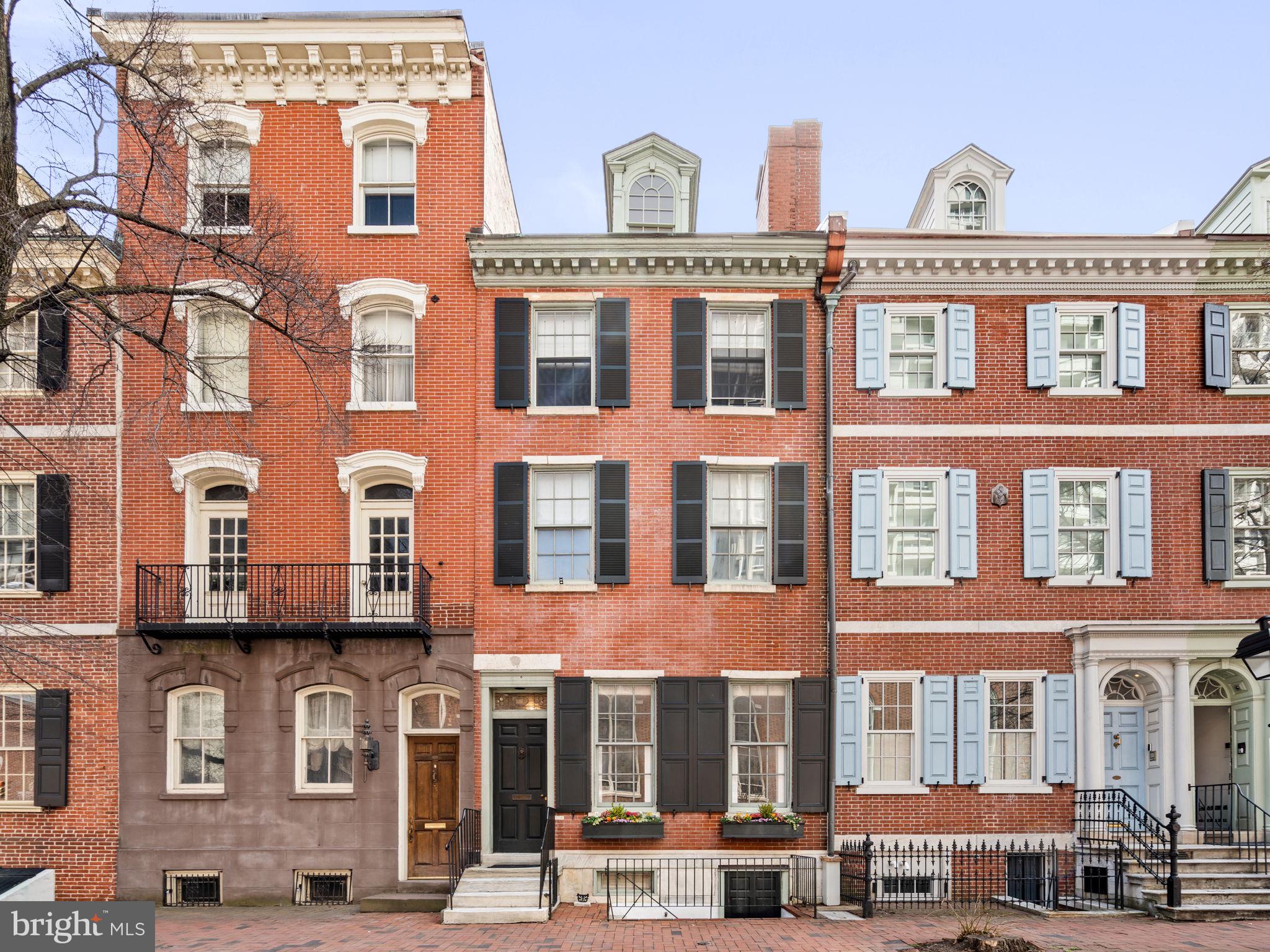 SOCIETY HILL - Residential
