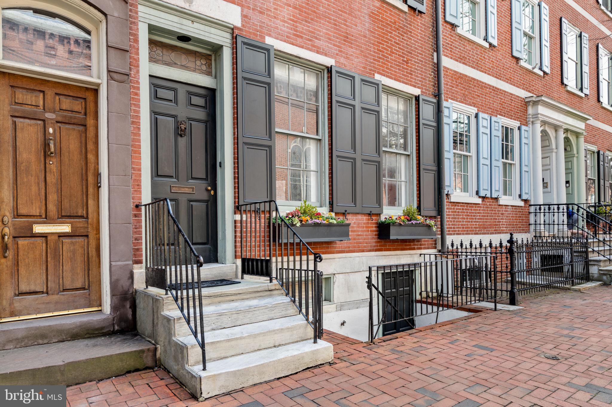 SOCIETY HILL - Residential
