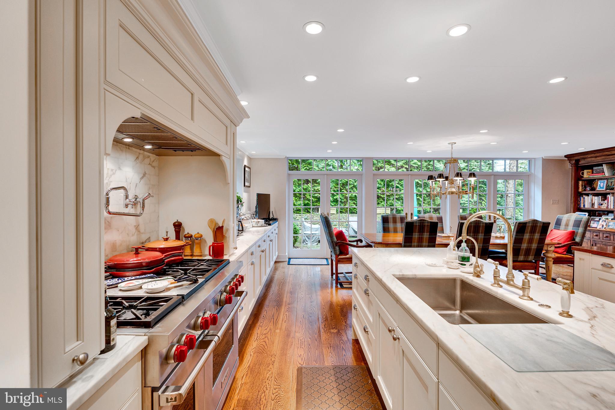 WYNNEWOOD - Residential
