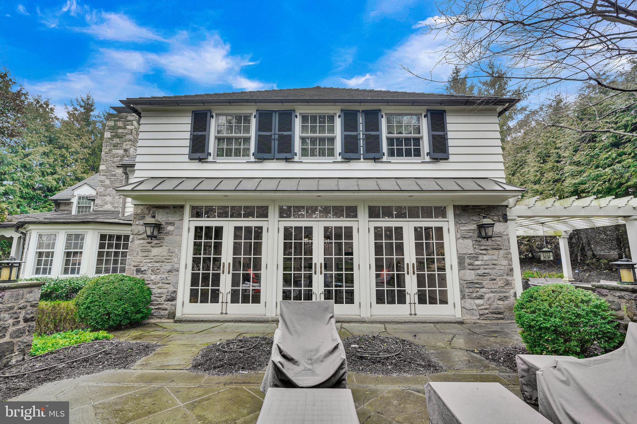 WYNNEWOOD - Residential