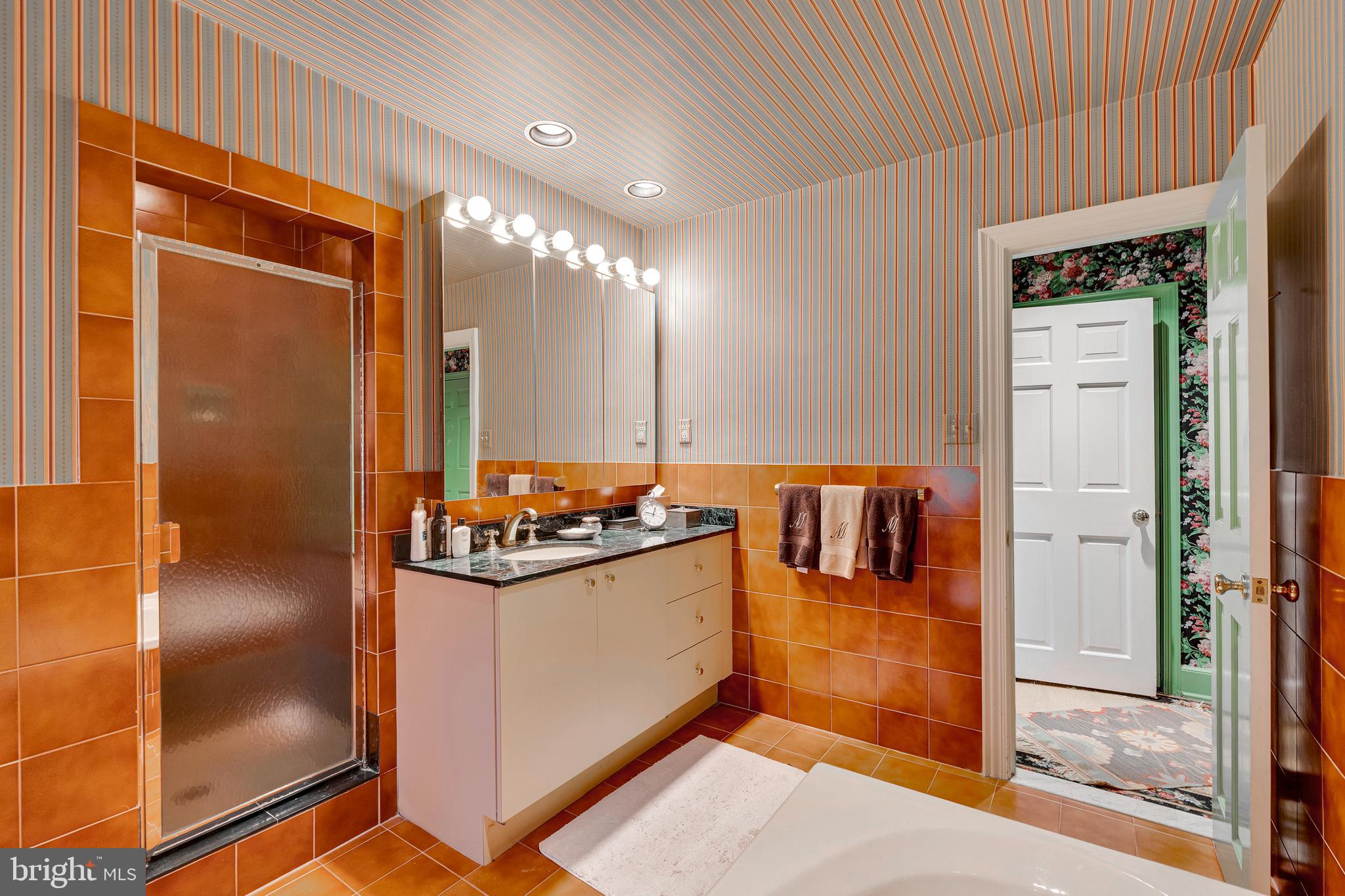 WYNNEWOOD - Residential