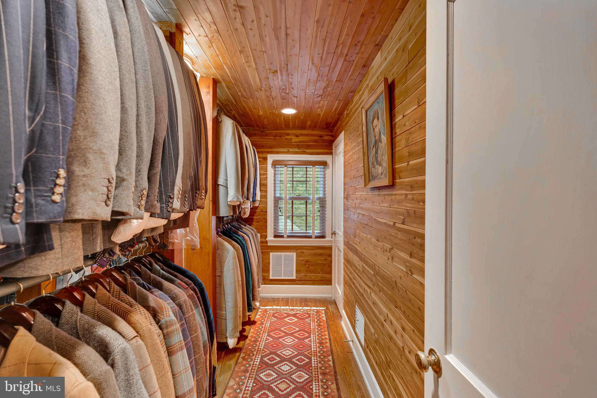 WYNNEWOOD - Residential