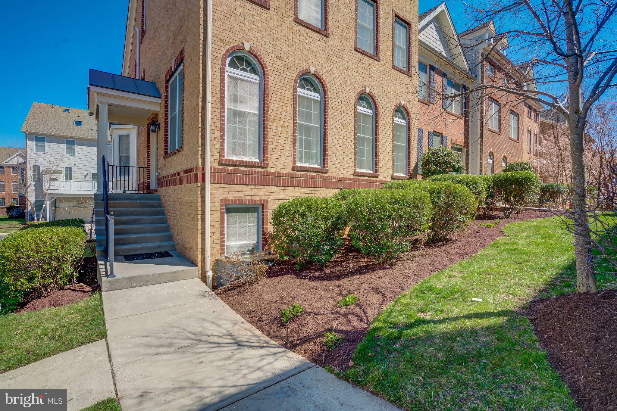 THE ENCLAVE AT ARUNDEL PRESERVE - Residential