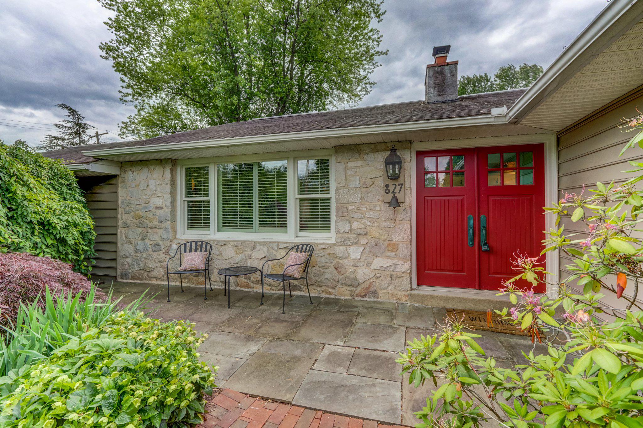 MOUNT AIRY COURT - Residential