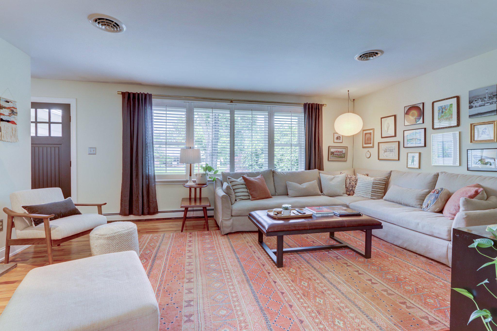 MOUNT AIRY COURT - Residential