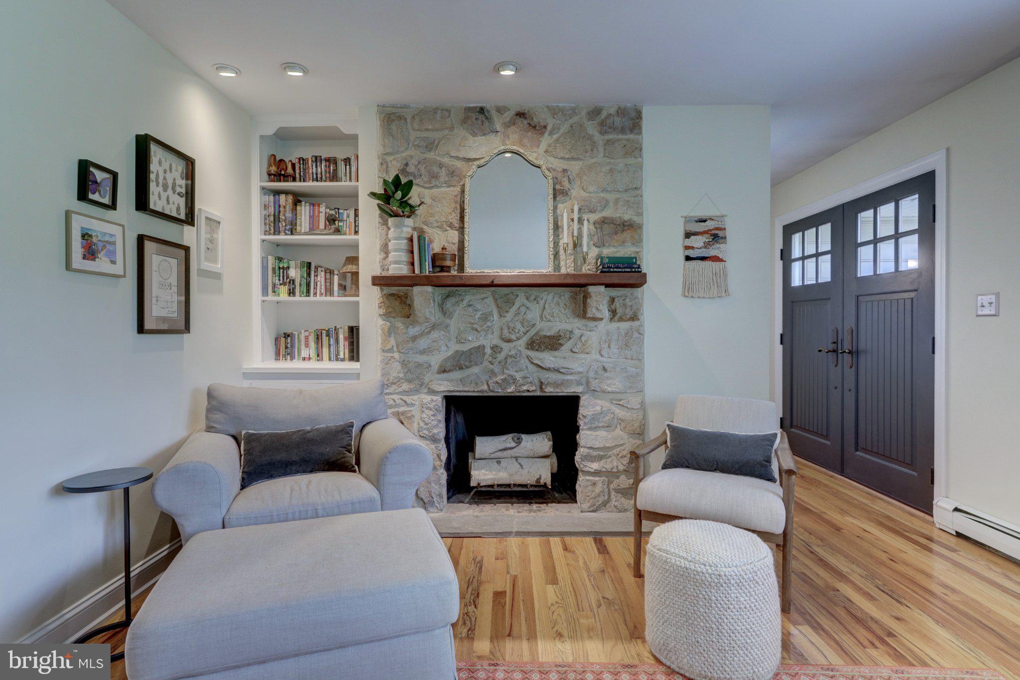 MOUNT AIRY COURT - Residential