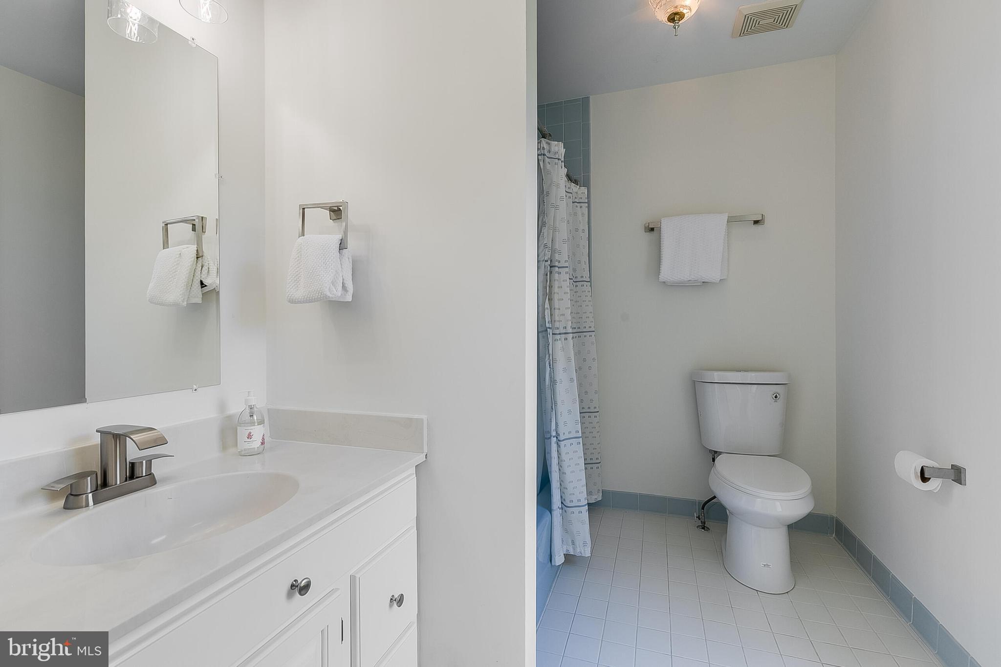 OAKMONT - Residential