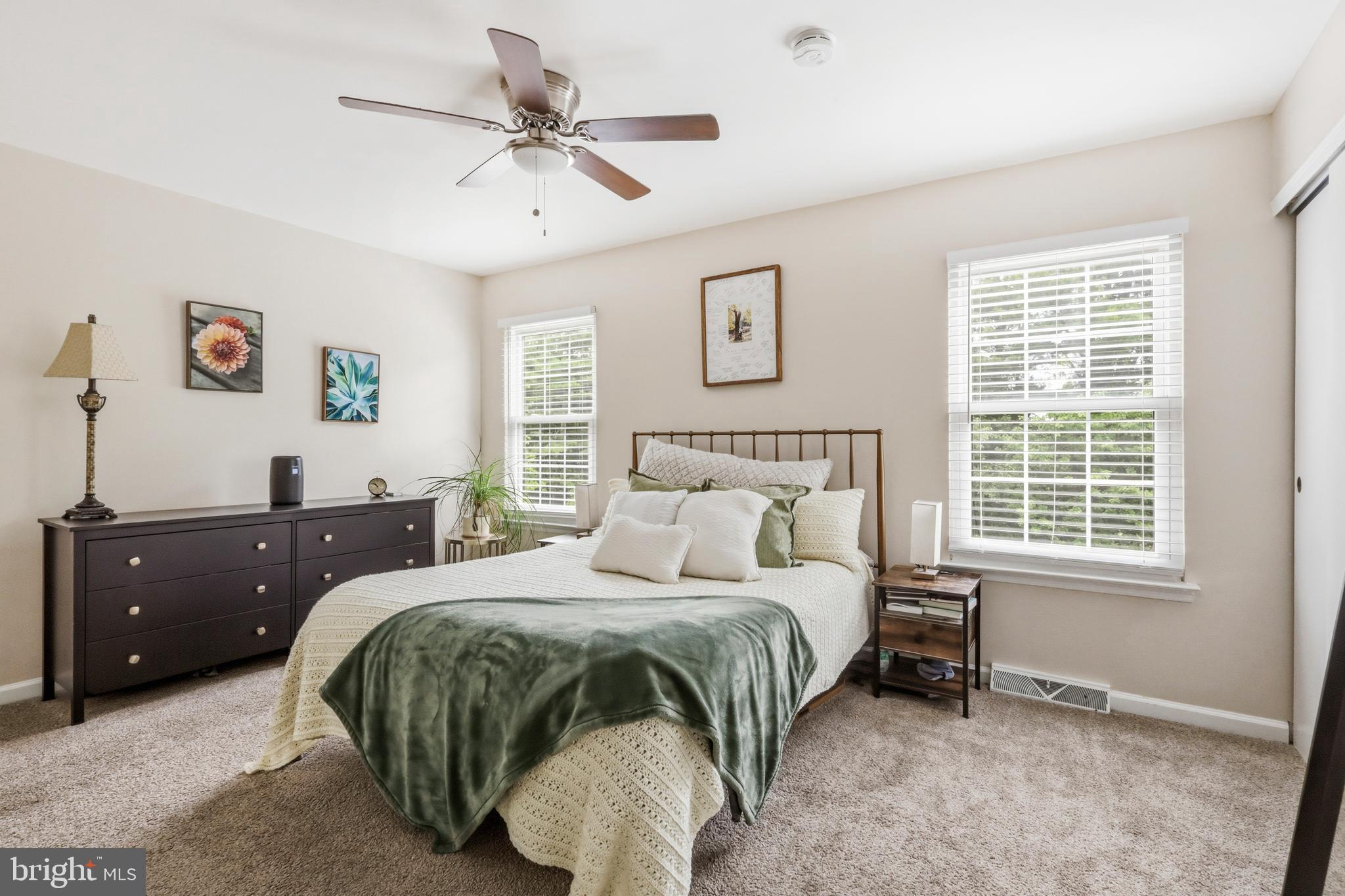 MONTGOMERY GLEN - Residential