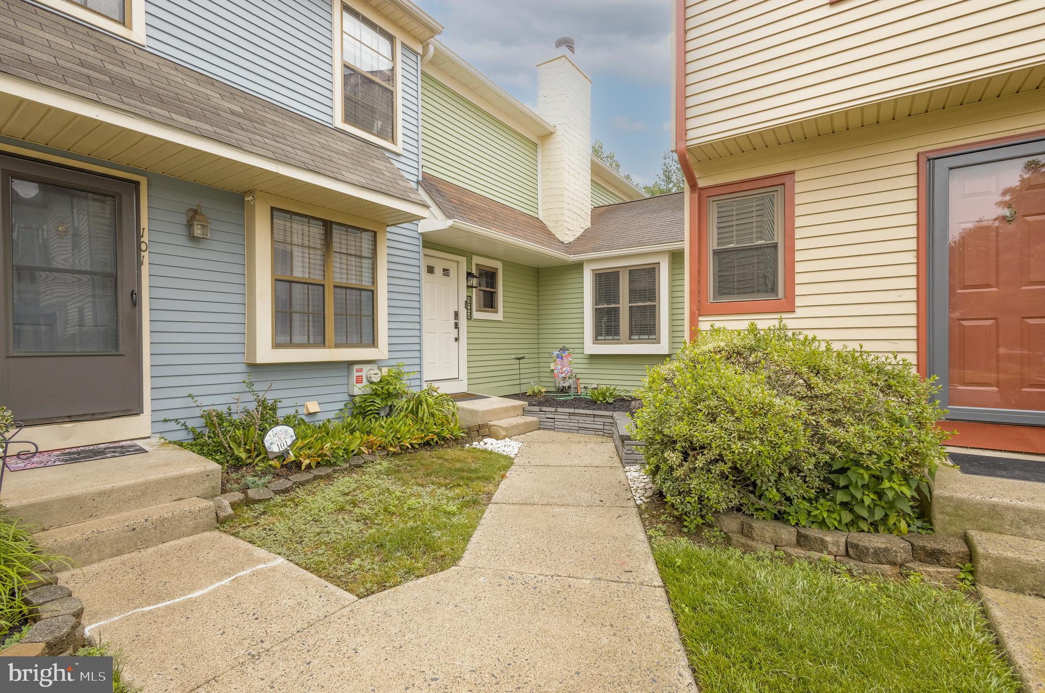 MONTGOMERY GLEN - Residential