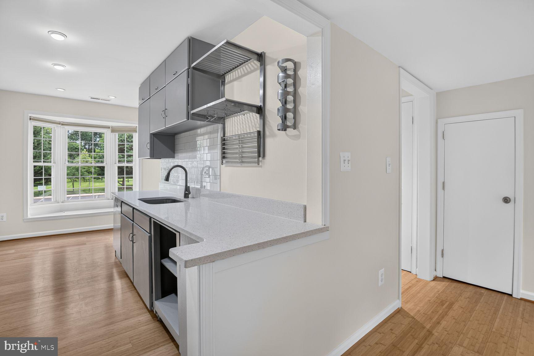 KENWOOD FOREST - Residential
