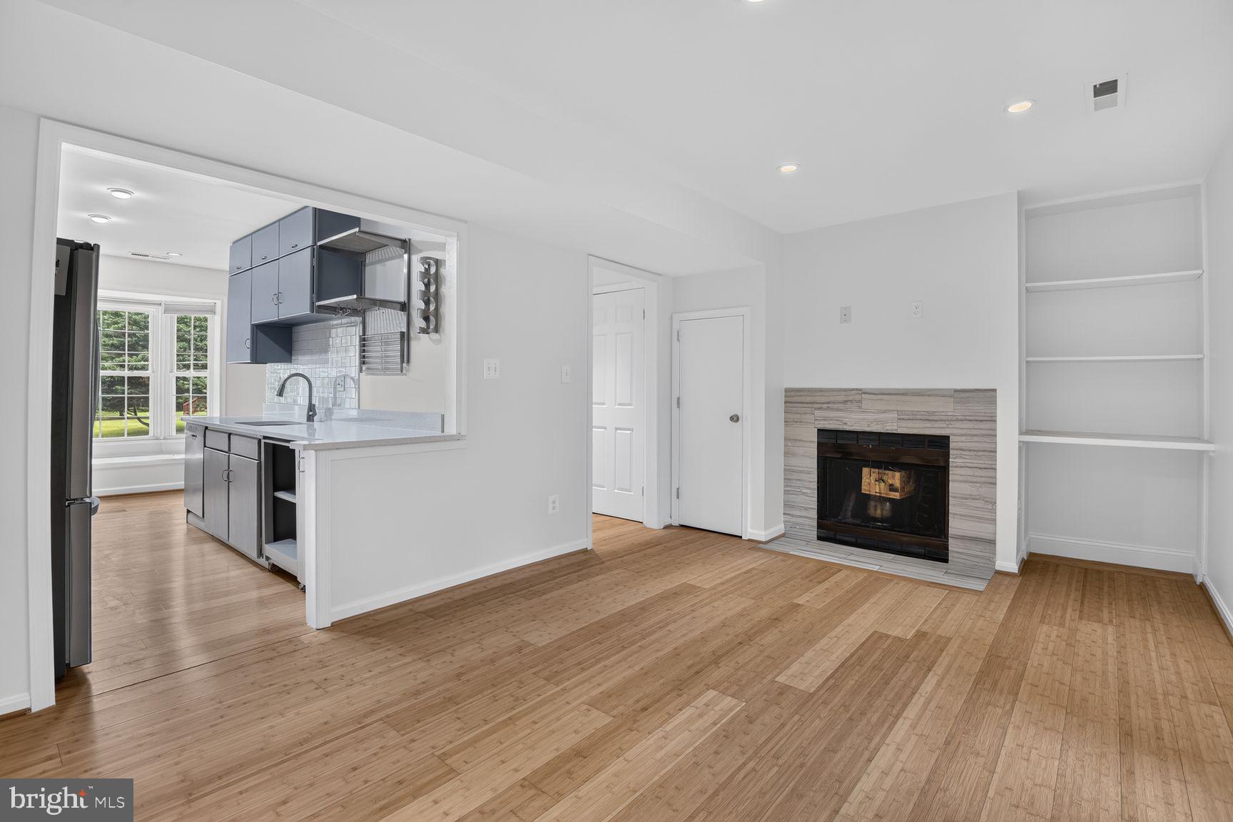 KENWOOD FOREST - Residential
