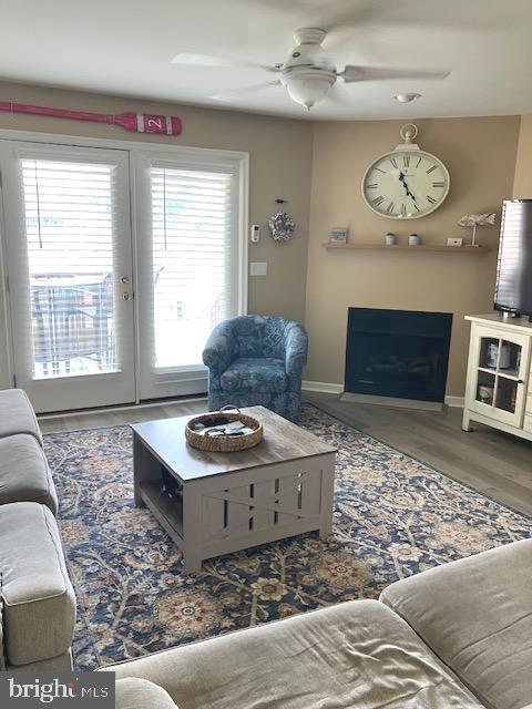 WARWICK LANDING - Residential