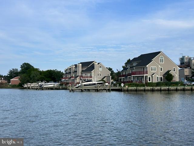 WARWICK LANDING - Residential