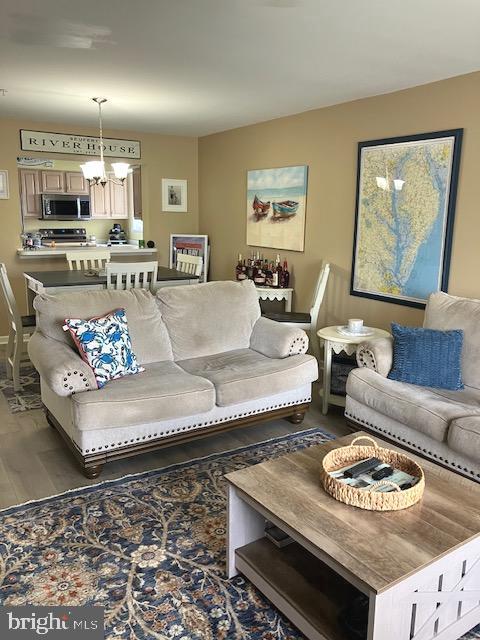 WARWICK LANDING - Residential